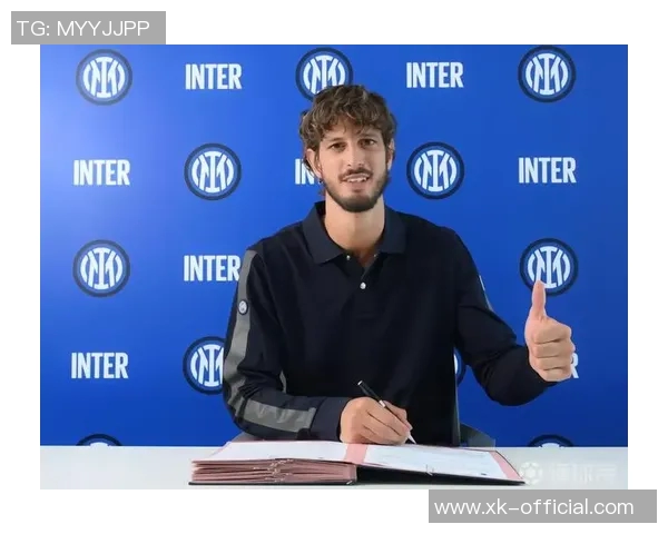 国米官方宣布迪詹纳罗右手腕骨折即将接受手术治疗