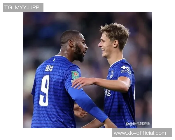 莫耶斯谈比赛结果失望但球队表现坚韧不拔未曾放弃至最后一刻